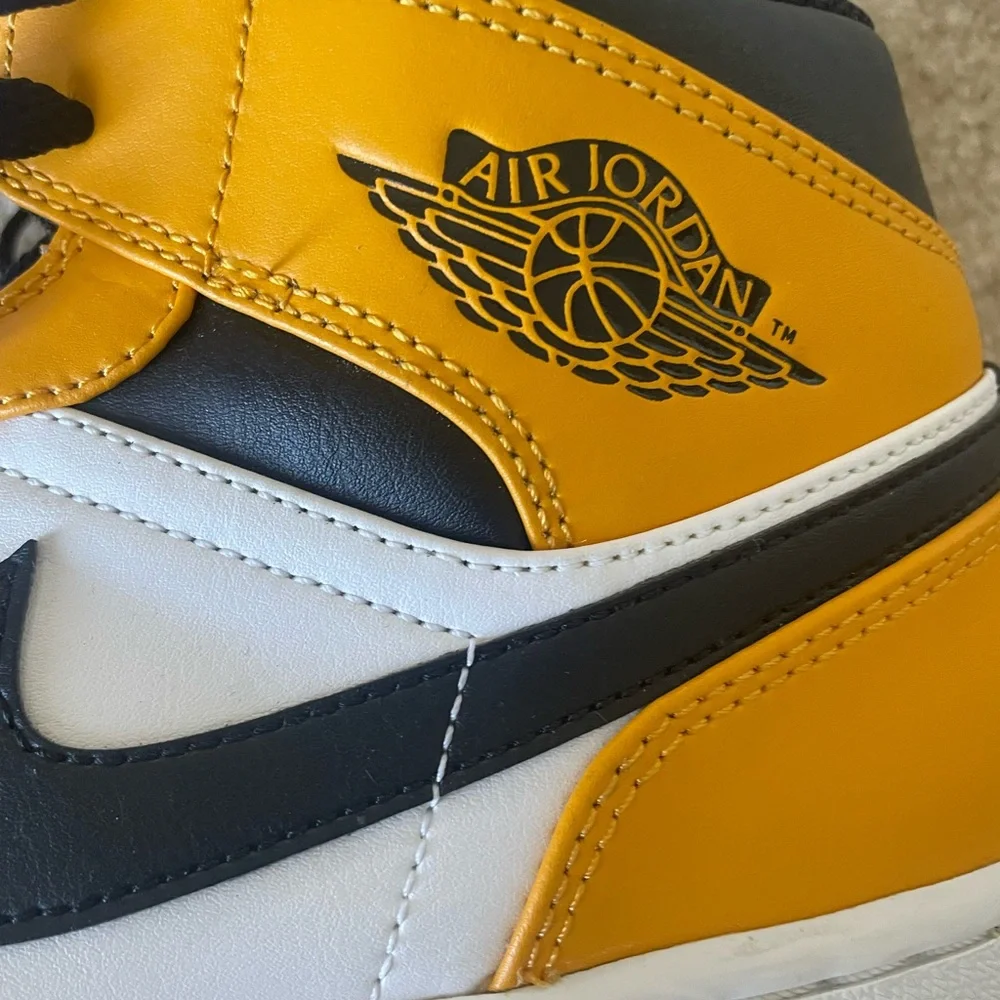 Rare Nike Air Jordan Mid Taxi‎ 2022 Black/Yellow/White Sneakers. Men size 11.5